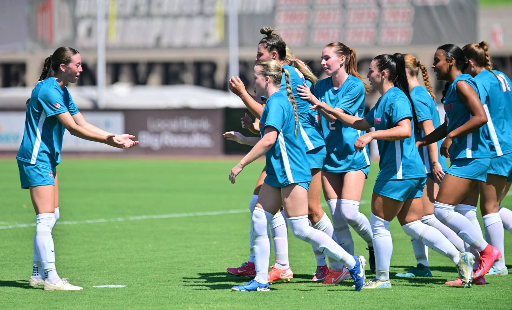 New Mexico Locals Lead Lobos Past Aggies in 4-0 Dominant Win