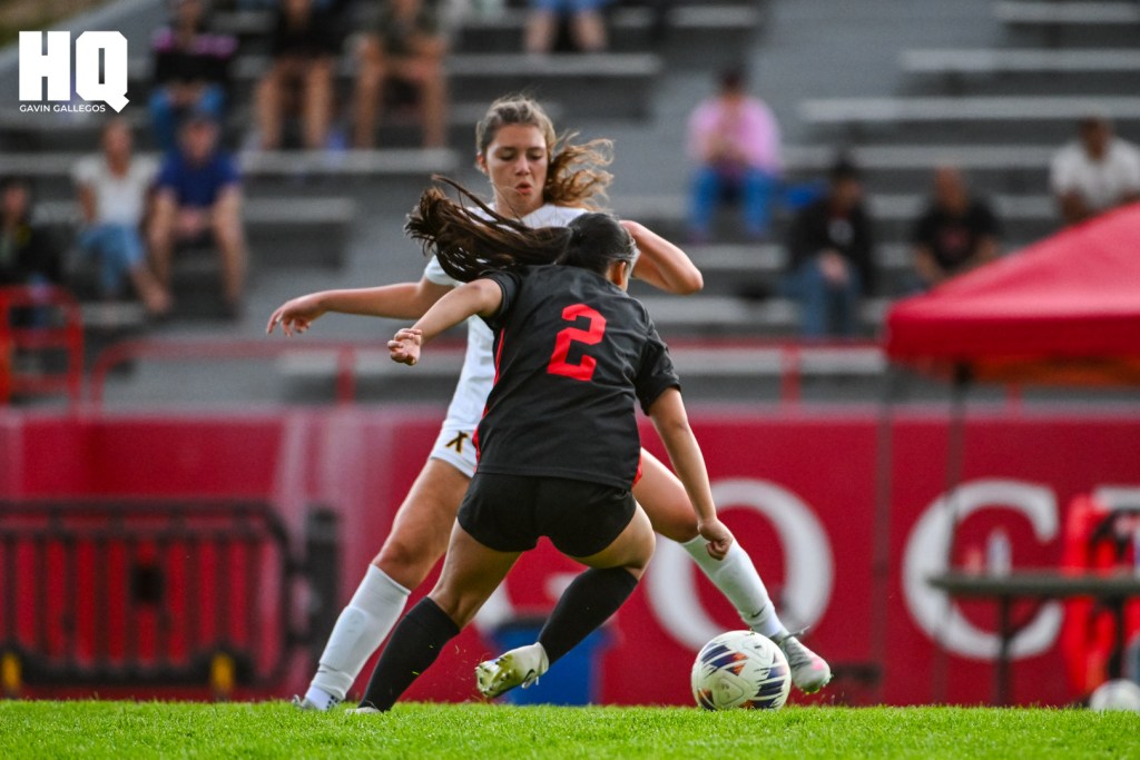 Albuquerque Academy’s Nayah Dela-Cruz (2) and a defender from St. Pius X compete for control of the ball during a non-district matchup at Albuquerque Academy. Gavin Gallegos/HQ Sports